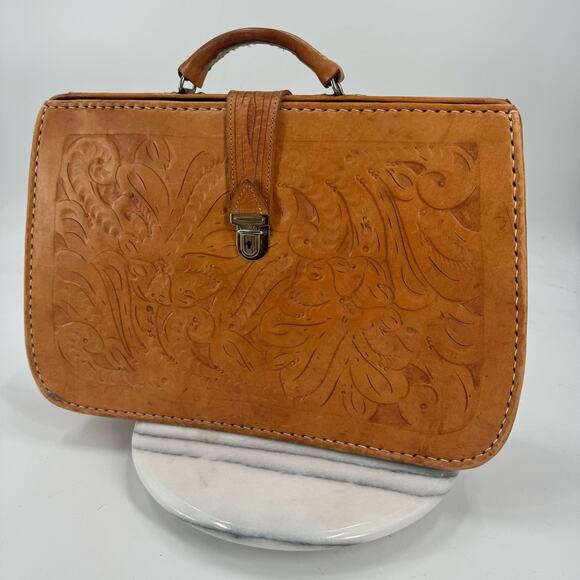 Vintage Tooled leather Western Briefcase - Picture 12 of 16